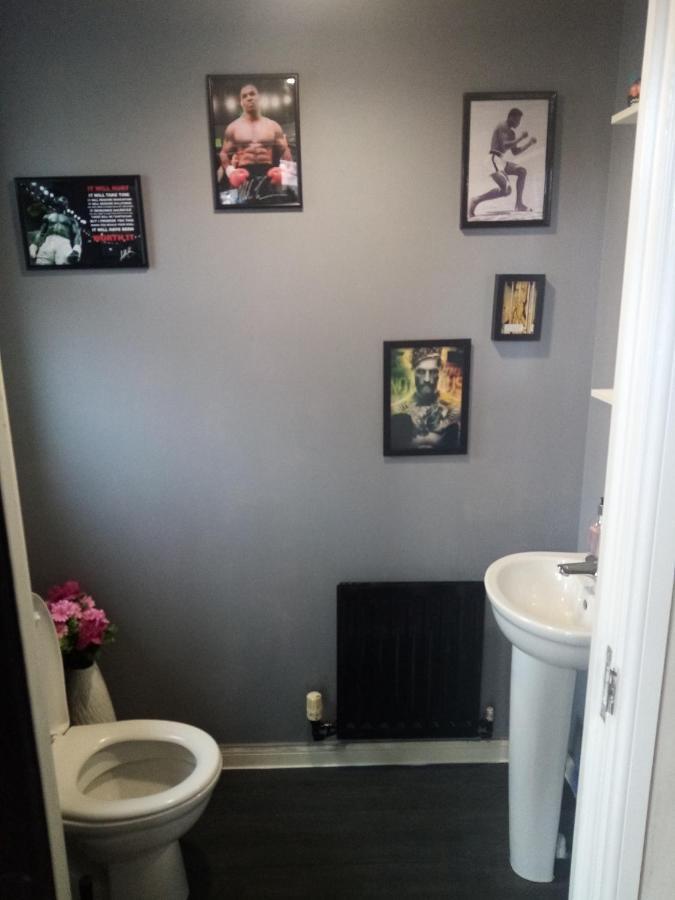 Private Room In Bs14 Бристоль Экстерьер фото